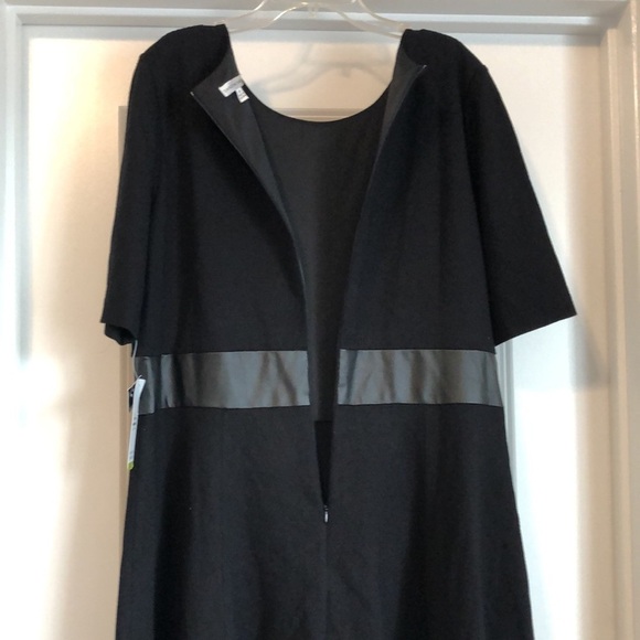 Sandra Darren Womens Fit and Flare Dress Sz 14 Black Faux Leather Elbow Sleeves - Picture 8 of 10